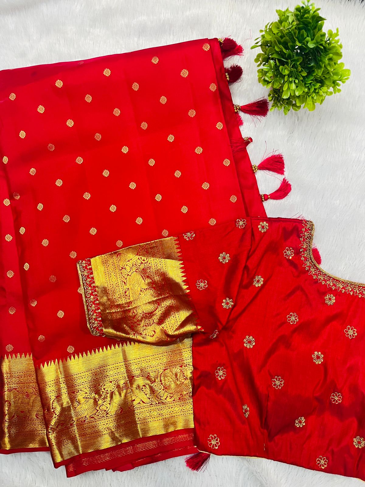 Pattu red blouse